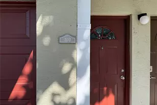 5721 Bentgrass Dr, Sarasota, FL 34235 - Photo 4