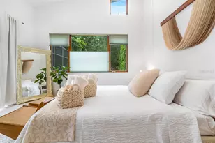 587 47th St, Sarasota, FL 34234 - Photo 6