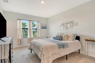 1828 Vanora Ln, Sarasota, FL 34240 - Photo 12