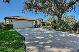 4326 Oak View Dr, Sarasota, FL 34232 - Photo 4