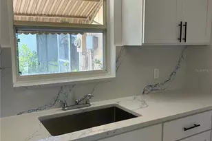 5903 Richard Pl, Sarasota, FL 34231 - Photo 10