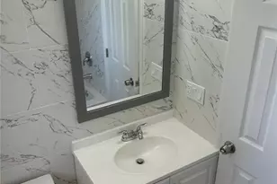 5903 Richard Pl, Sarasota, FL 34231 - Photo 24