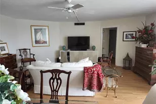 435 S Gulfstream Ave, Sarasota, FL 34236 - Photo 12