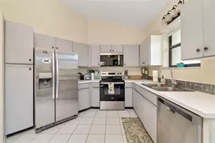 5287 Heron Way, Sarasota, FL 34231 - Photo 20