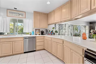 6937 Midnight Pass Road, Sarasota, FL 34242 - Photo 8