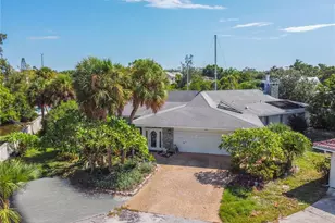 6937 Midnight Pass Rd, Sarasota, FL 34242 - Photo 2