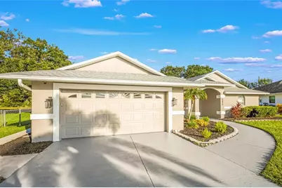 5495 Cynthia Lane, Sarasota, FL 34235 - Photo 2