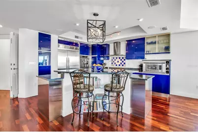 128 Golden Gate Point #301B, Sarasota, FL 34236 - Photo 4