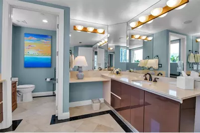 128 Golden Gate Point #301B, Sarasota, FL 34236 - Photo 14
