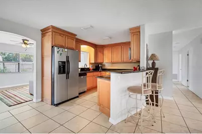 5738 Antilles Drive, Sarasota, FL 34231 - Photo 10