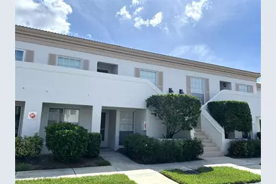 5205 Wedgewood Ln #15, Sarasota, FL 34235 - Photo 1