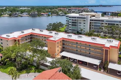 1350 N Portofino Drive #107, Sarasota, FL 34242 - Photo 16