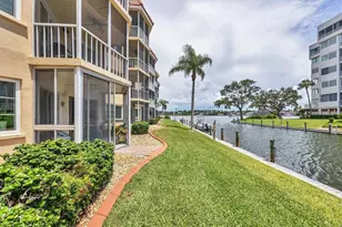 1350 N Portofino Dr, Sarasota, FL 34242 - Photo 2