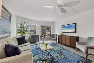 1350 N Portofino Dr, Sarasota, FL 34242 - Photo 2