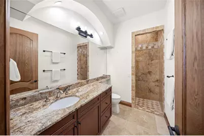 5830 Jamila River Drive, Venice, FL 34293 - Photo 38