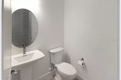 17212 Luminous Avenue, Venice, FL 34293 - Photo 14