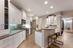 4668 Tuscana Dr, Sarasota, FL 34241 - Photo 12