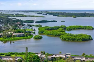 1520 Pelican Point Dr, Sarasota, FL 34231 - Photo 34