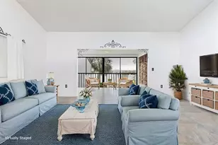 1520 Pelican Point Dr, Sarasota, FL 34231 - Photo 6