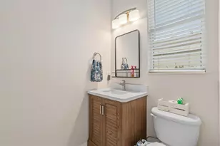 1602 Pinyon Pine Dr, Sarasota, FL 34240 - Photo 20