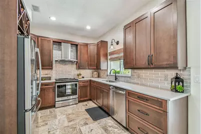 1627 Shady Oaks Drive, Oldsmar, FL 34677 - Photo 12