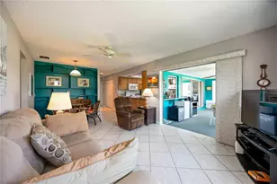 546 Highland Ave NW, Port Charlotte, FL 33952 - Photo 10