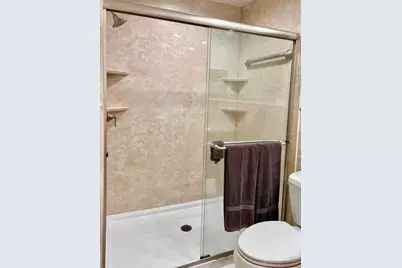 984 Sunridge Drive #J3, Sarasota, FL 34234 - Photo 18