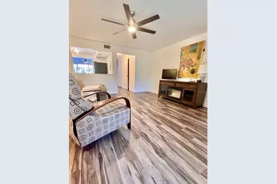 984 Sunridge Drive #J3, Sarasota, FL 34234 - Photo 12