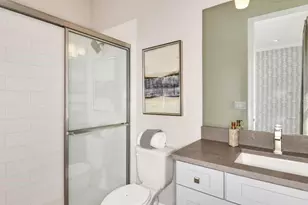 10467 Eclipse St, Sarasota, FL 34241 - Photo 8