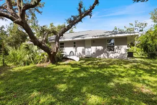 8915 Vamo Rd, Sarasota, FL 34231 - Photo 52