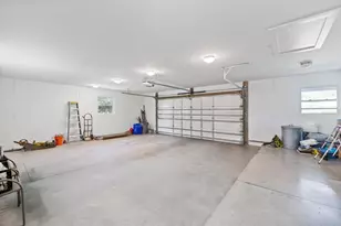 8915 Vamo Rd, Sarasota, FL 34231 - Photo 48