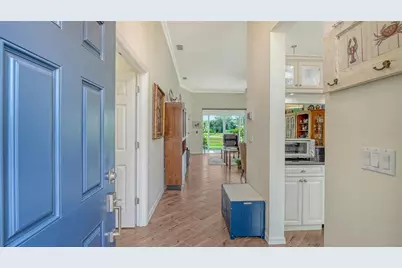 7607 Whitebridge Glen, University Park, FL 34201 - Photo 6