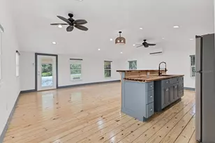 3401 51st St, Sarasota, FL 34235 - Photo 18