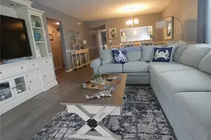 9320 Clubside Cir, Sarasota, FL 34238 - Photo 14