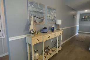 9320 Clubside Cir, Sarasota, FL 34238 - Photo 8