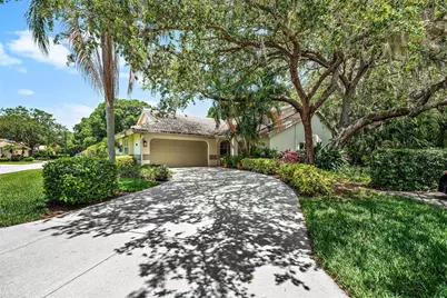 4481 Ascot Circle N, Sarasota, FL 34235 - Photo 2