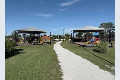 3540 65th Avenue Circle E, Sarasota, FL 34243 - Photo 18