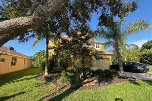 8606 Stone Harbour Loop, Bradenton, FL 34212 - Photo 2