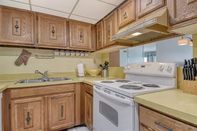 6157 Midnight Pass Road #E63, Sarasota, FL 34242 - Photo 20
