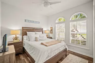 7727 33rd St E, Sarasota, FL 34243 - Photo 4