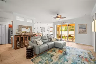 7727 33rd St E, Sarasota, FL 34243 - Photo 14