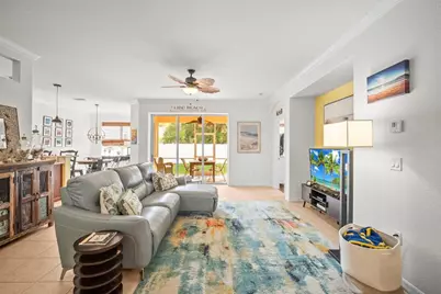 7727 33rd Street E, Sarasota, FL 34243 - Photo 10