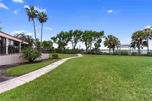 204 3rd St W, Bradenton, FL 34205 - Photo 52