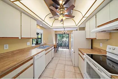 4549 Winston Lane N #41, Sarasota, FL 34235 - Photo 12