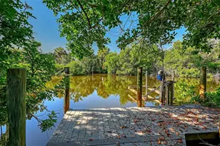 2 Island Cir, Sarasota, FL 34242 - Photo 20