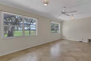 5217 Canterbury Dr, Sarasota, FL 34243 - Photo 18