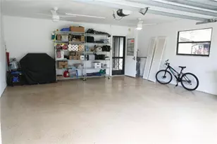 4703 Oak Hill Dr, Sarasota, FL 34232 - Photo 10