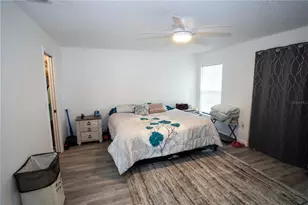 4703 Oak Hill Dr, Sarasota, FL 34232 - Photo 4