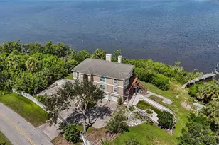 1470 Bayshore Dr, Terra Ceia, FL 34250 - Photo 40