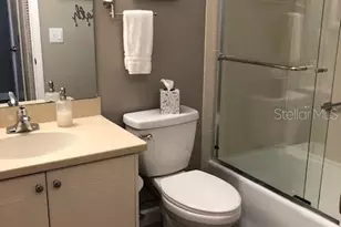 5767 Avista Dr, Sarasota, FL 34243 - Photo 14